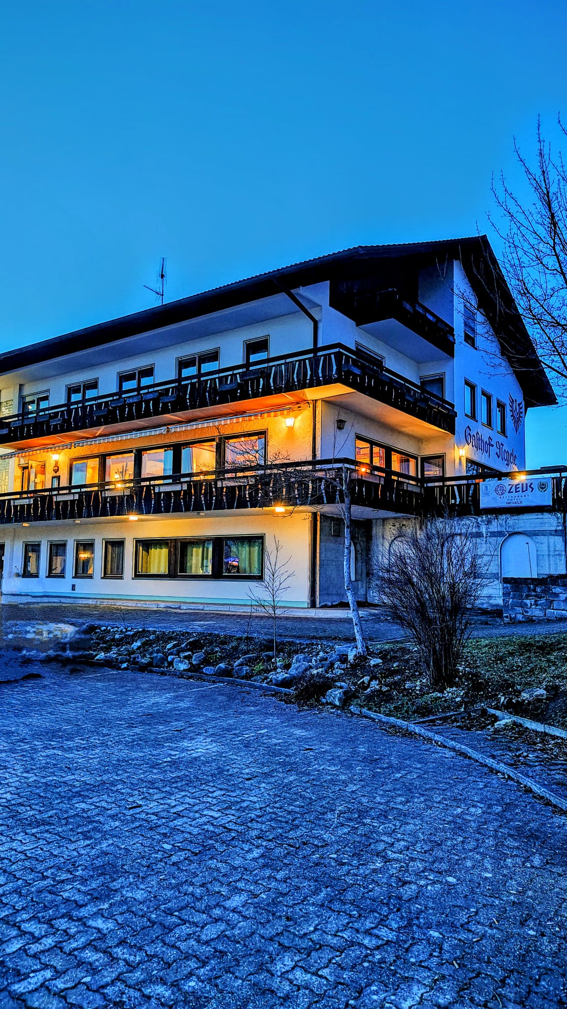 Hotel Negele & Restaurant Zeus